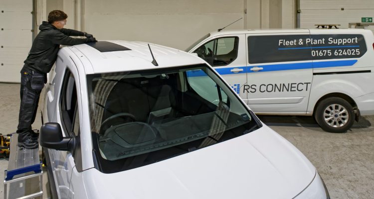 Genie Insights and RS Connect complete 2,500 solar retrofit installations for UK fleets
