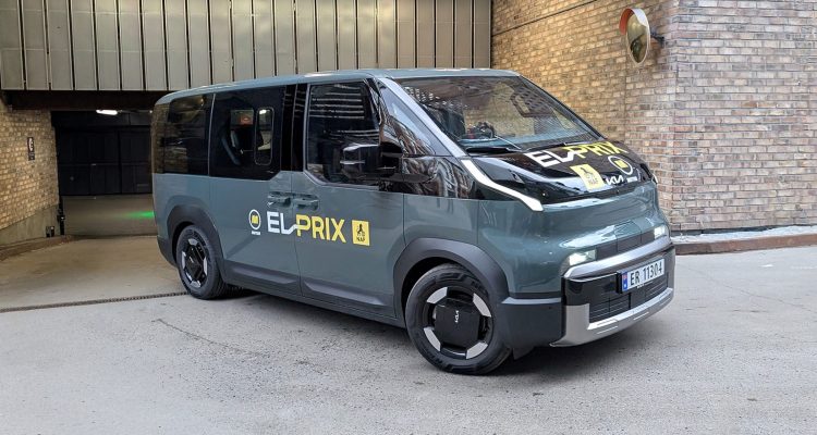 Kia PV5 Passenger exceeds WLTP range in NAF El Prix test