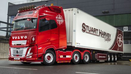 Stuart Harvey Transport adds new FH Aero 500 tractor unit
