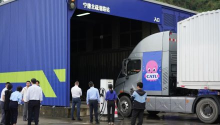 Octopus and CATL bring battery-swapping hubs to UK