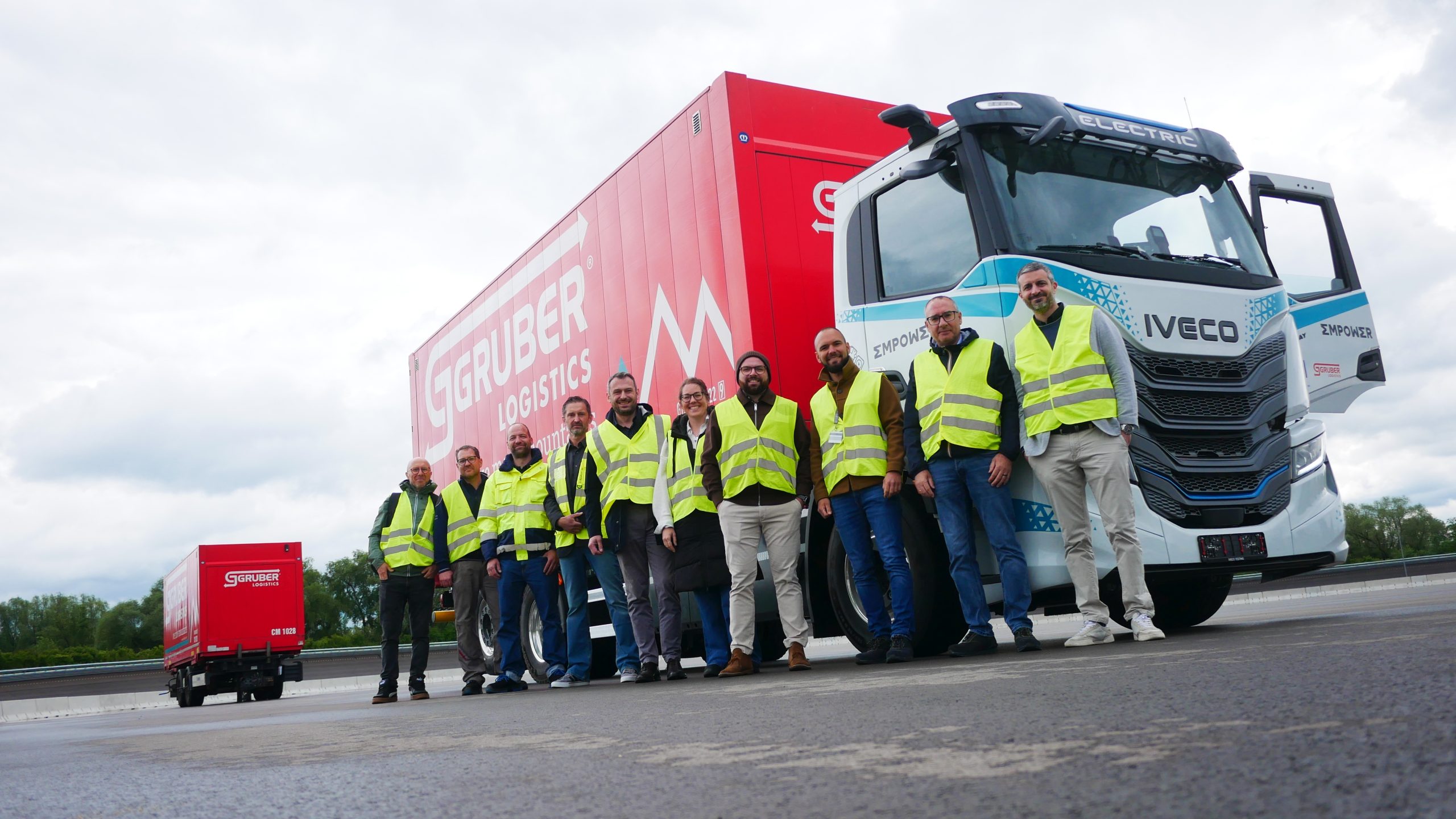 IVECO and Gruber Logistics launch EMPOWER electric truck trial