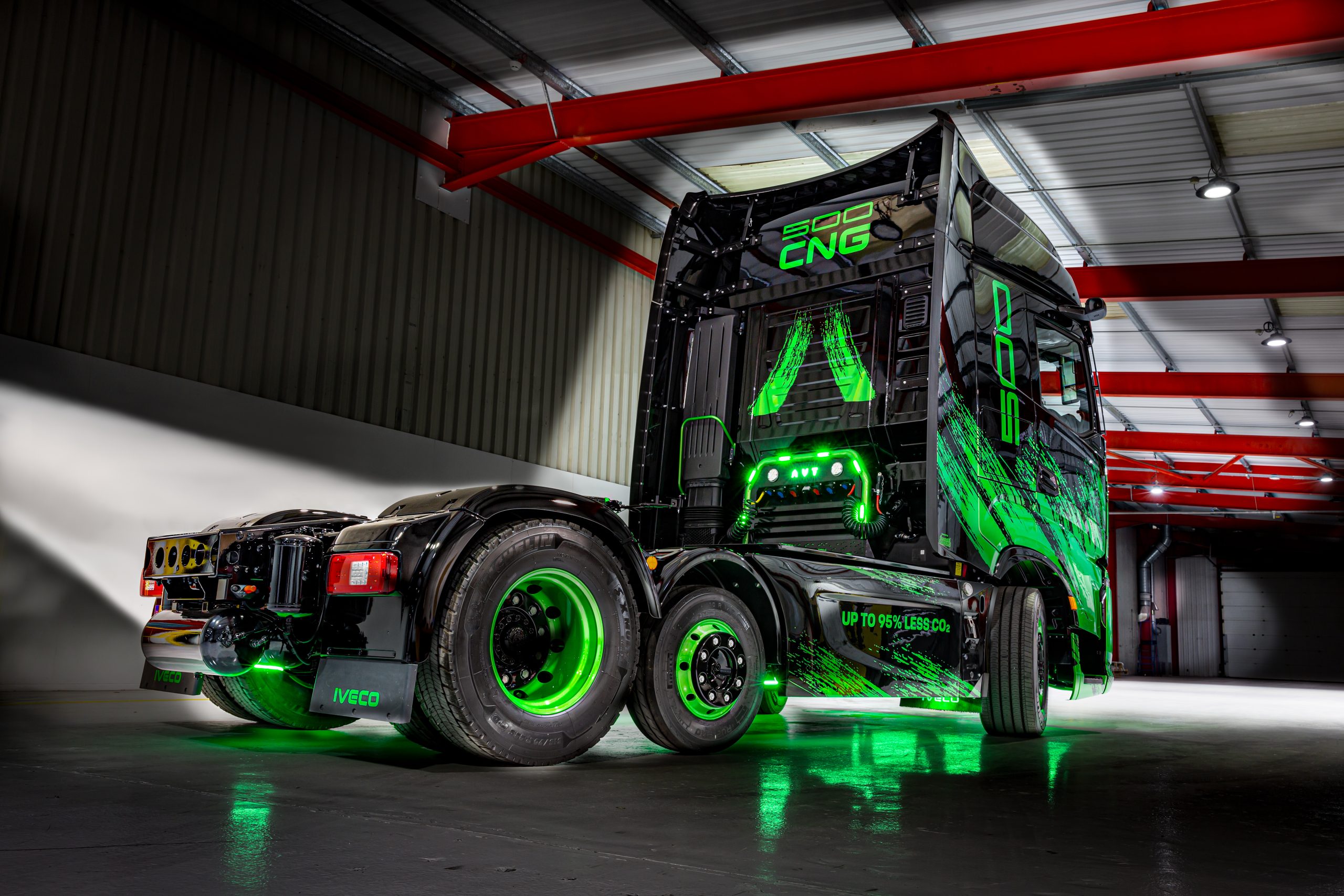 IVECO to showcase complete electric lineup at RTX 2026