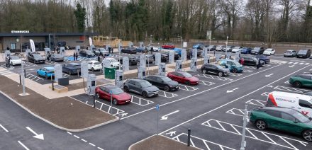 InstaVolt calls on Government to act on EV charging signage promises