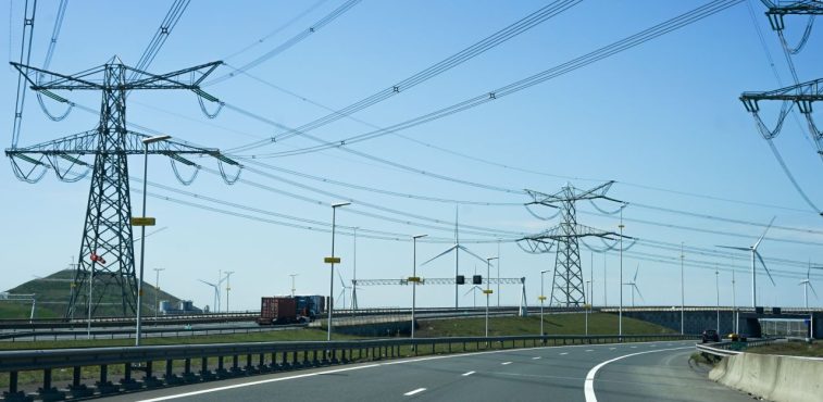 New driver training module highlights dangers of overhead cables