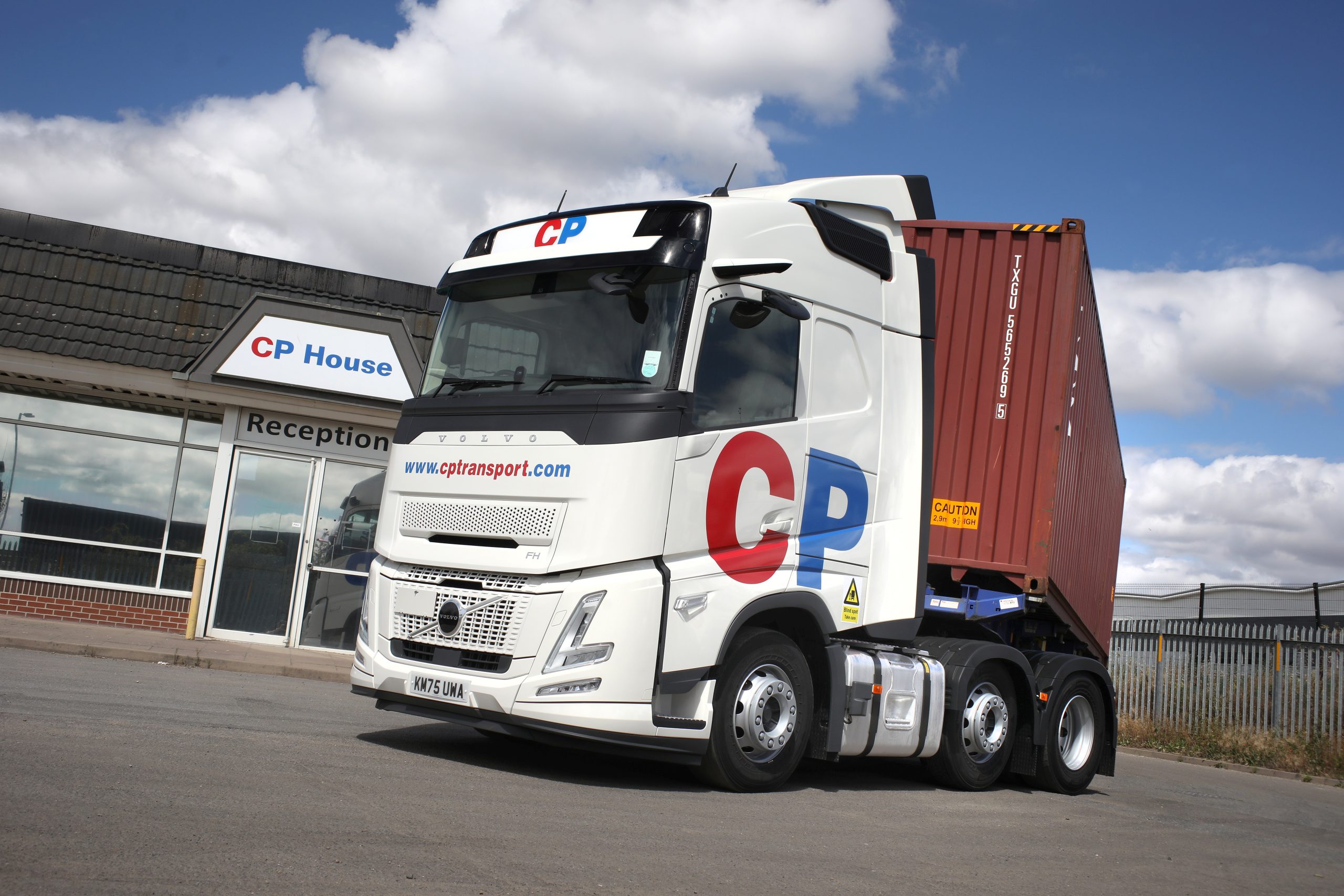 CP Transportation Services switches to Volvo FH Aero tractor units