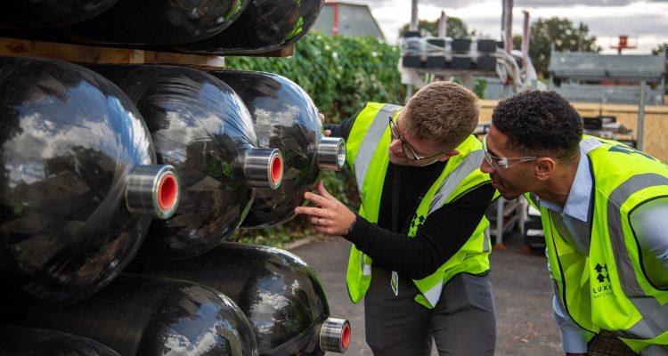 ULEMCo and Luxfer Gas Cylinders to advance hydrogen transport