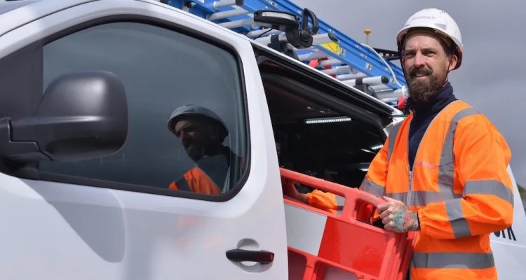 Source partners with Openreach to accelerate EV fleet transition