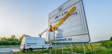Netherlands introduces truck pay-per-kilometre road charging