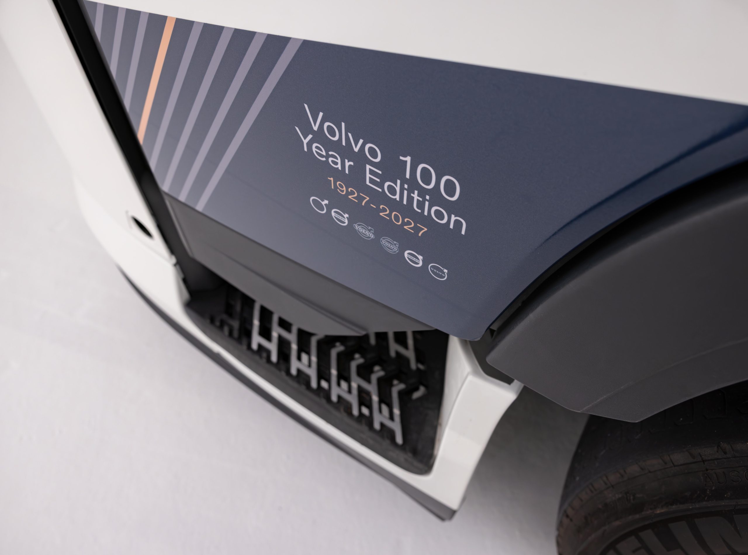 Volvo Trucks unveils 100-Year Edition FH and FH Aero