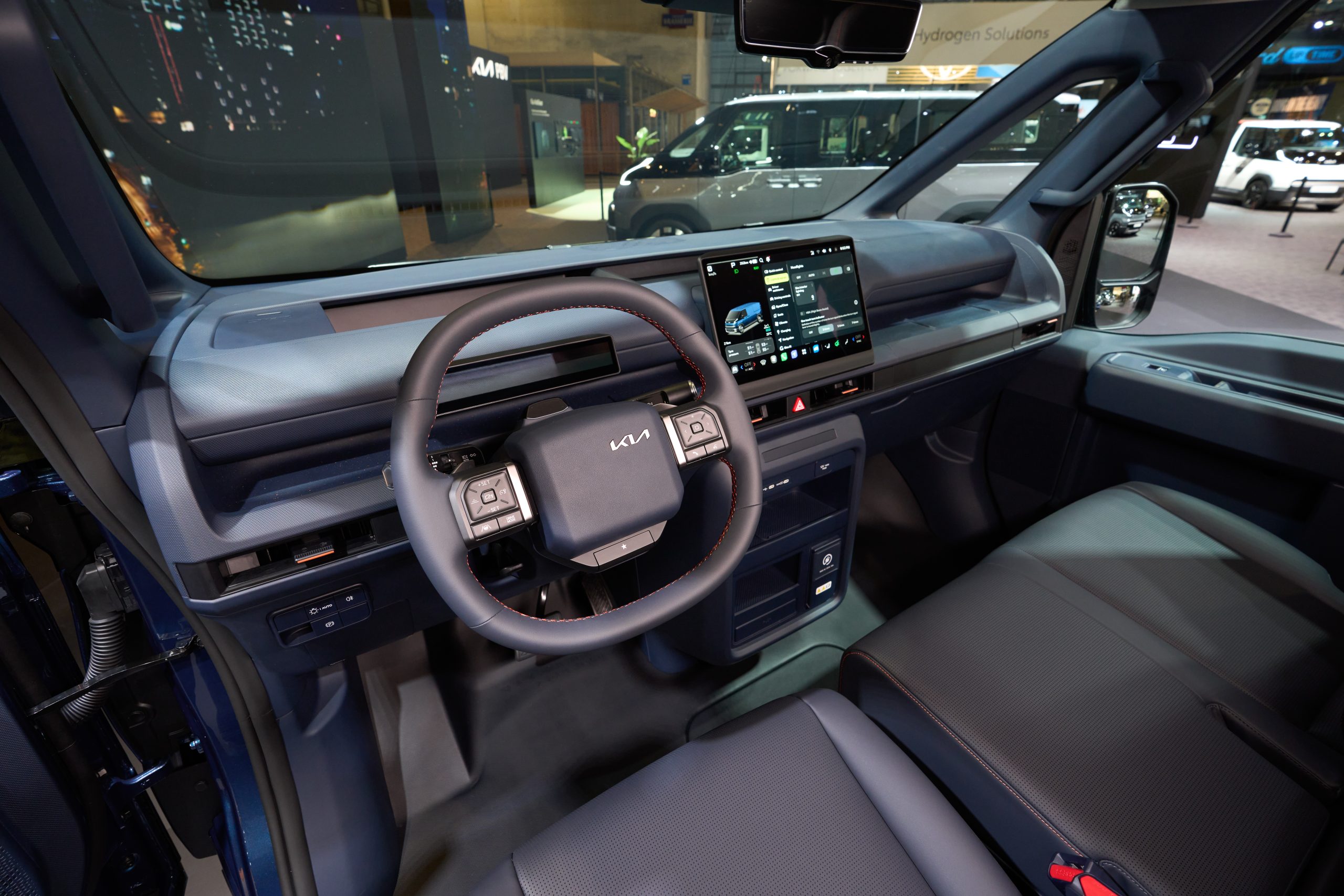 Kia unveils PV7 electric van with 460km range and 1,200kg payload