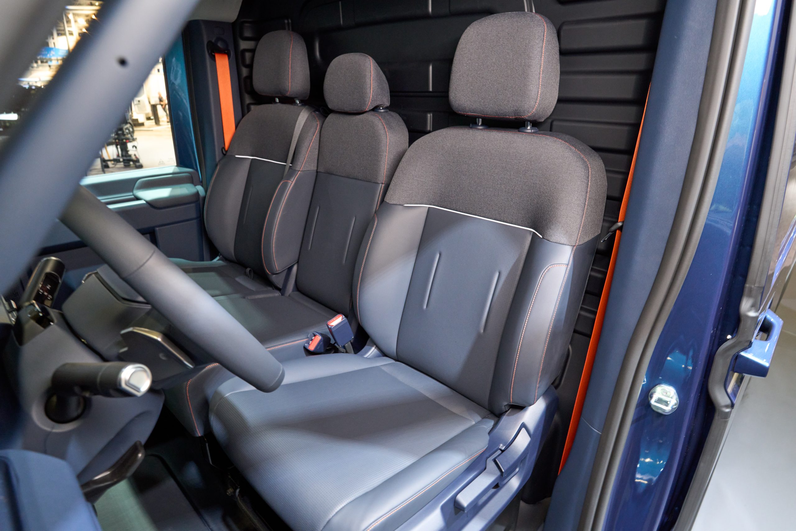 Kia unveils PV7 electric van with 460km range and 1,200kg payload