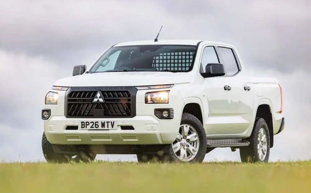 Mitsubishi launches commercial version of all-new L200 Series 7 pickup
