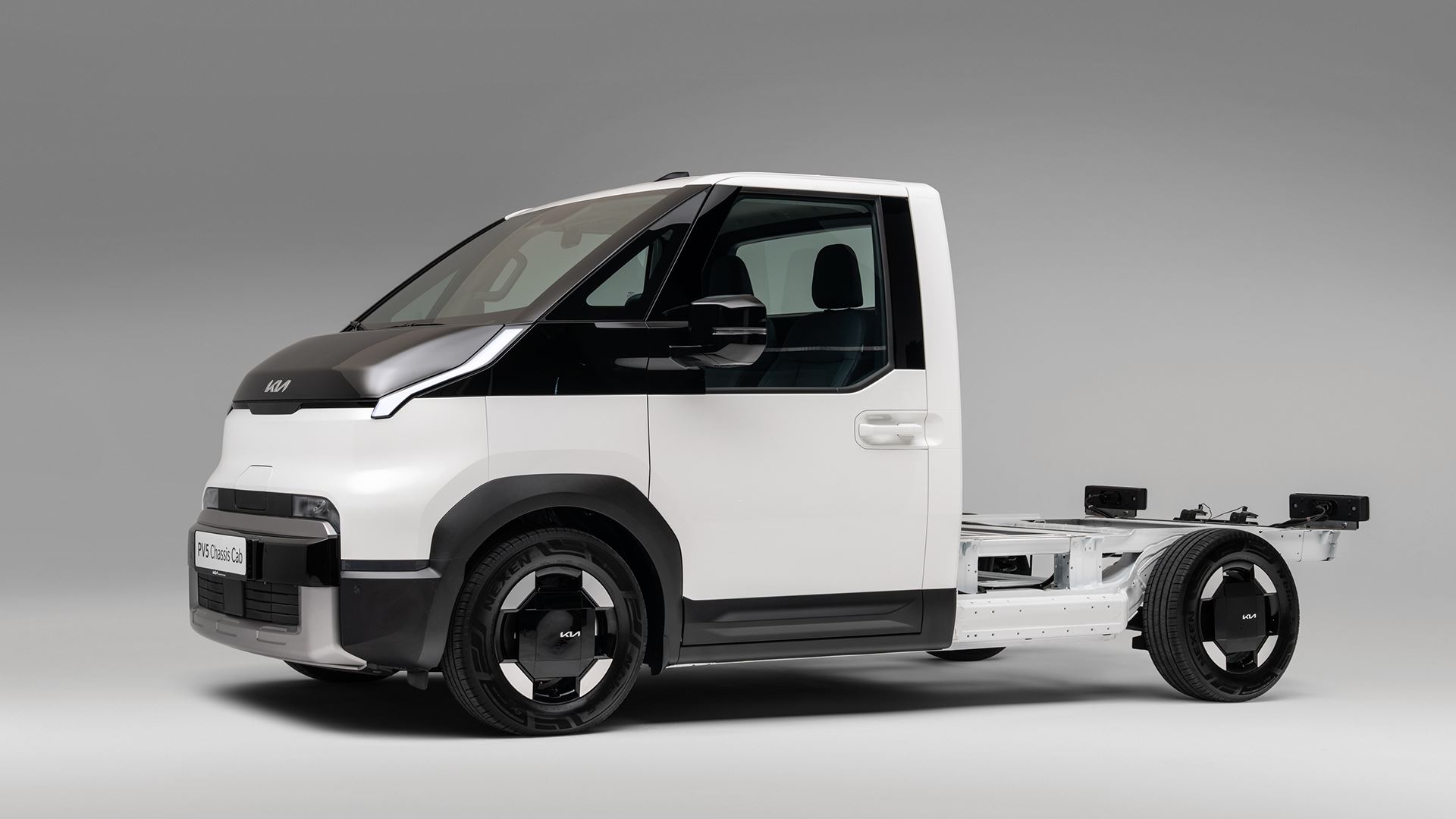 Kia expands PV5 range with 71.2kWh Long Range chassis platform