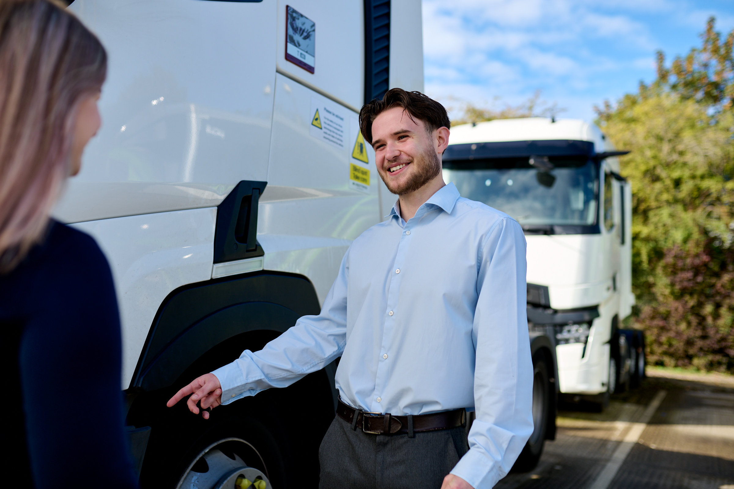 Renault Trucks expands apprenticeship programme