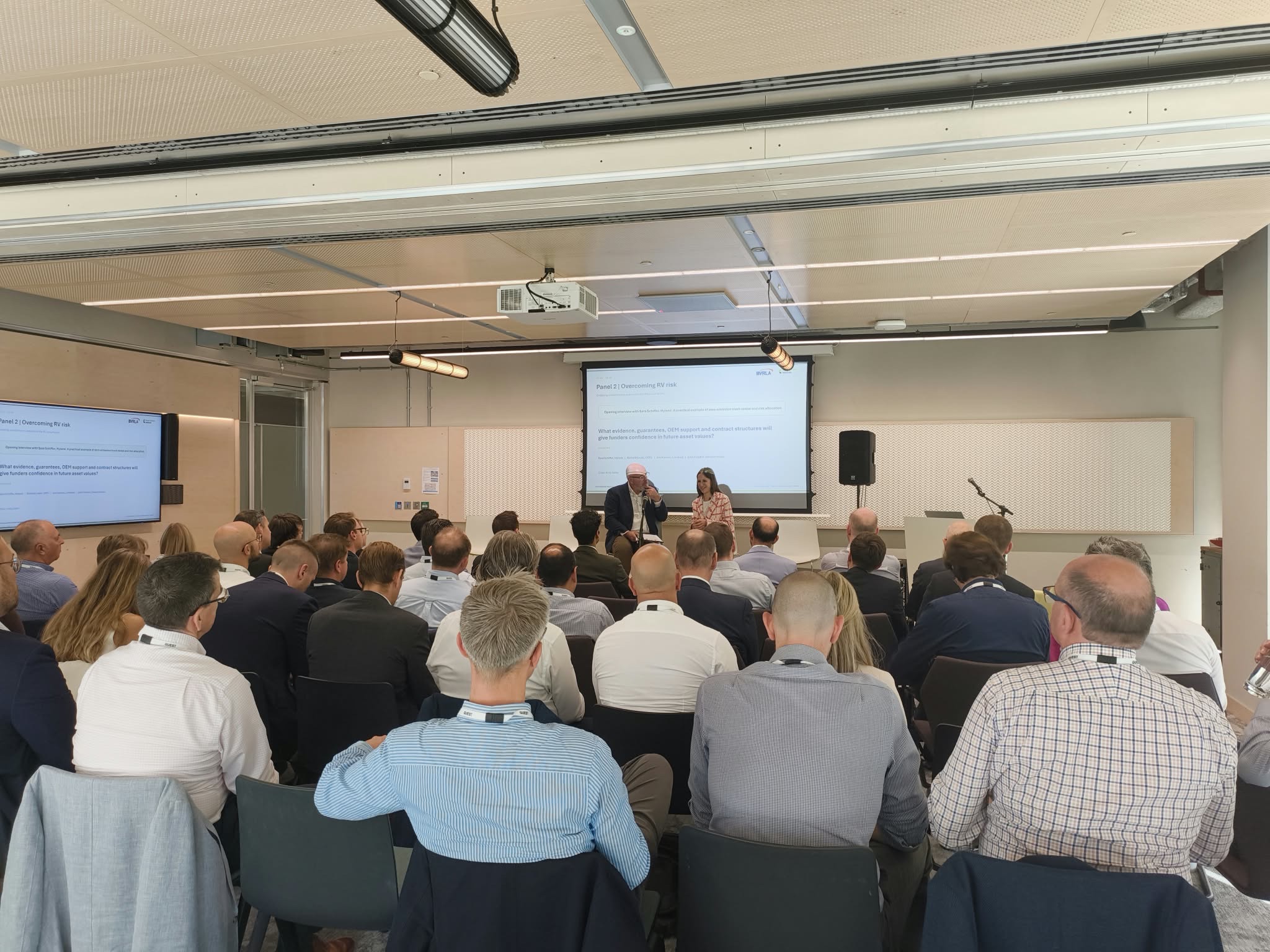 HGV Finance Summit targets residual value barrier to zero-emission truck investment