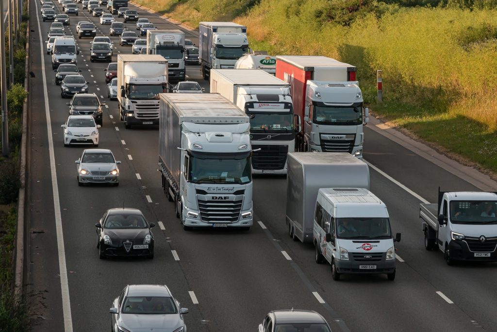 Logistics UK: Logistics "doubles your money" for the UK economy