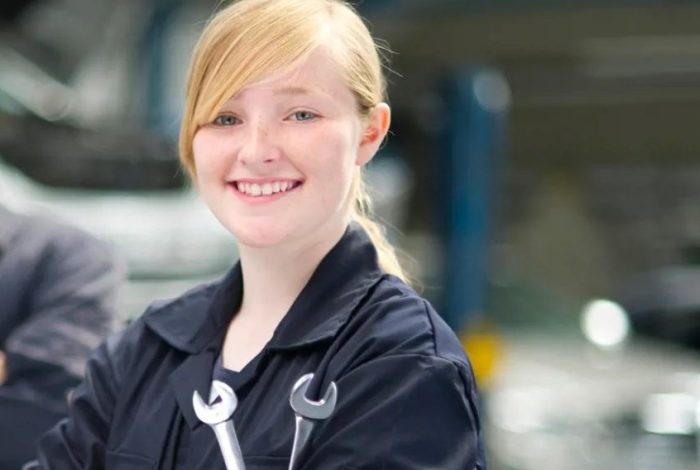 Have Your Voice! Help Shape the Future of Logistics Skills