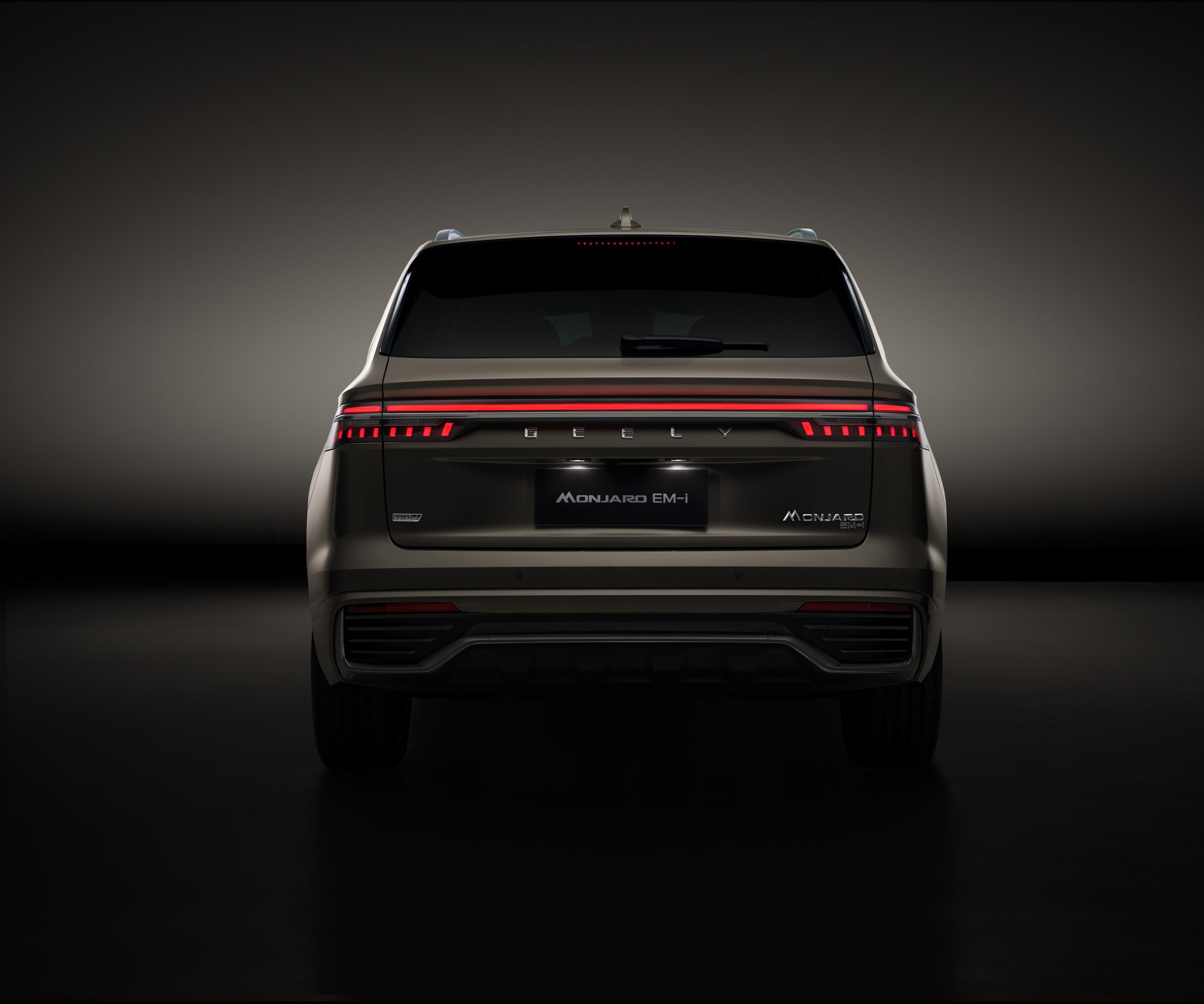 Geely Monjaro EM-i to make European debut at Paris Motor Show