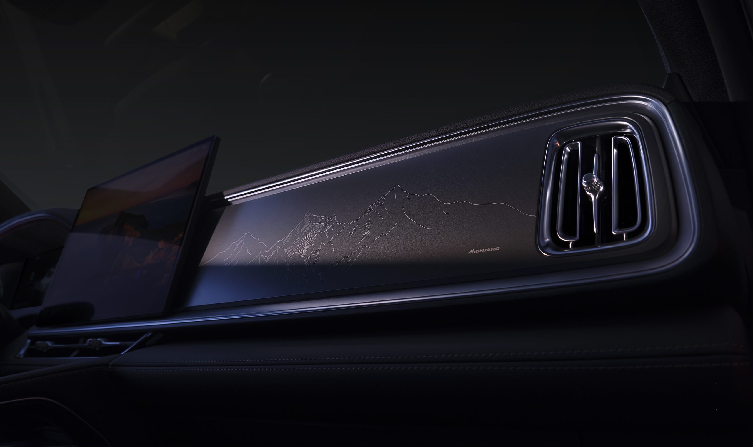 Geely Monjaro EM-i to make European debut at Paris Motor Show