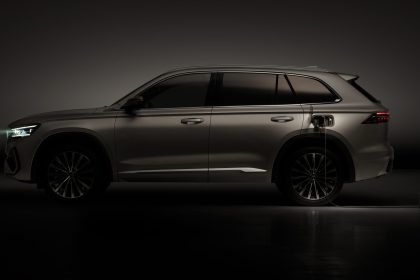 Geely Monjaro EM-i to make European debut at Paris Motor Show